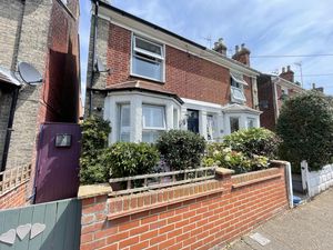 Silcott Street- click for photo gallery